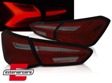 Full LED stražnja svjetla SEQ žmigavci (crvena/smoke) / Ford Focus 4 Hatchback (2018-2021), LDFO72