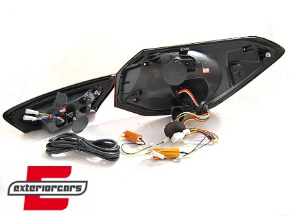 Full LED stražnja svjetla SEQ žmigavci (crvena/smoke) / Ford Focus 4 Hatchback (2018-2021), LDFO72