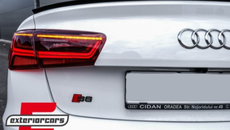 Full LED stražnja svjetla SEQ žmigavci Facelift dizajn (crvena/kristal) / Audi A6 4G C7 limuzina (2011-2014), LDAUG0