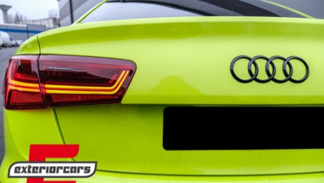 Full LED stražnja svjetla SEQ žmigavci Facelift dizajn (crvena/kristal) / Audi A6 4G C7 limuzina (2011-2014), LDAUG0