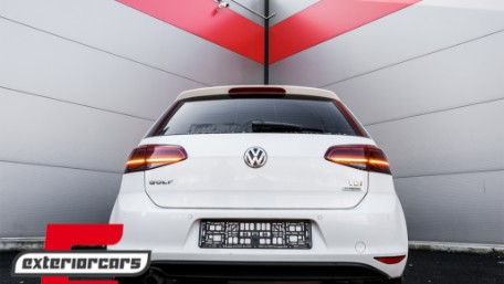 Full LED stražnja svjetla SEQ žmigavci Facelift G7.5 look (crvena) / VW Golf 7 & 7.5 VII (2012-2019), LDVWV0