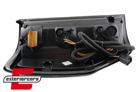 Full LED stražnja svjetla SEQ žmigavci / Ford Ranger (2012-2018), TLFRNGT6