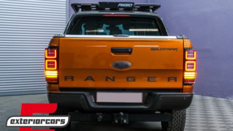 Full LED stražnja svjetla SEQ žmigavci / Ford Ranger (2012-2018), TLFRNGT6