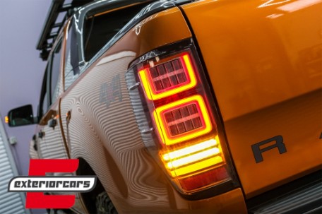 Full LED stražnja svjetla SEQ žmigavci / Ford Ranger (2012-2018), TLFRNGT6