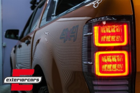 Full LED stražnja svjetla SEQ žmigavci / Ford Ranger (2012-2018), TLFRNGT6