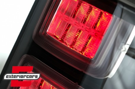 Full LED stražnja svjetla SEQ žmigavci / Ford Ranger (2012-2018), TLFRNGT6