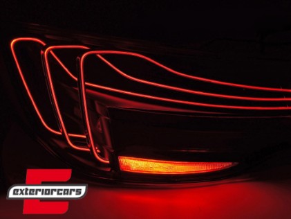 Full LED stražnja svjetla SEQ žmigavci LASER look (crvena) / BMW serije 4 G22 G23 (2020-), LDBMM1