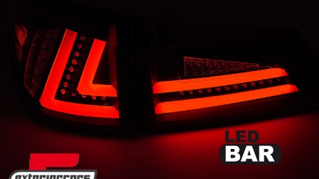 Full LED stražnja svjetla SEQ žmigavci LedBar dizajn (crna) / Lexus IS XE20 (2006-2012), LDLE10