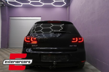 Full LED stražnja svjetla SEQ žmigavci R20 dizajn (crvena/smoke) / VW Golf 6 VI (2008-2013), LDVWU5