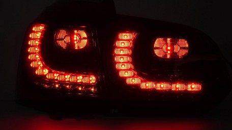 Full LED stražnja svjetla SEQ žmigavci R20 dizajn (smoke) / VW Golf 6 VI (2008-2013), LDVWU6
