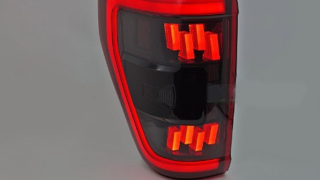 Full LED stražnja svjetla SEQ žmigavci (smoke) / Ford F150 XIV (2020-2023), LDFOA5