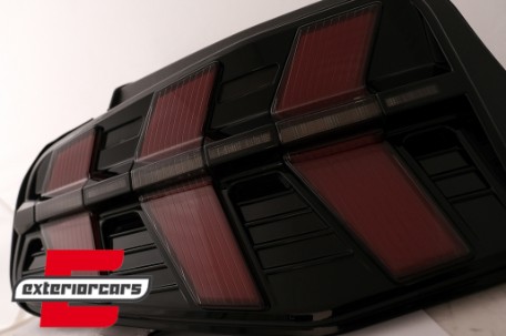 Full LED stražnja svjetla SEQ žmigavci (smoke) / Ford Mustang V (2010-2012), TLFMU7LED