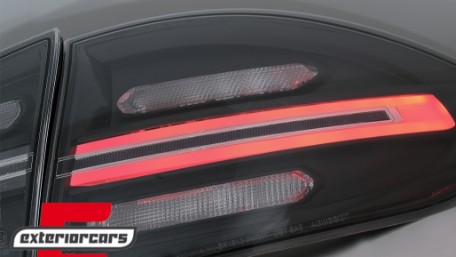 Full LED stražnja svjetla SEQ žmigavci (smoke) / Porsche Cayenne 958 (2010-2014), LDPO35