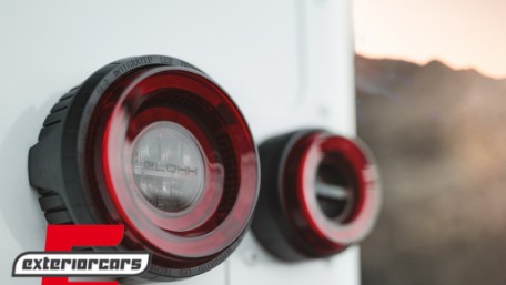 Glohh GL-2 full LED stražnja svjetla SEQ žmigavci (crvena) / Land Rover Defender L316 (1990-2016), TLLRDFL316G