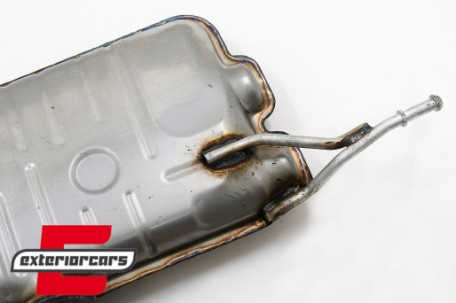Kompletan ispušni sustav R32 R20 dizajn (piano crna) / VW Golf 5 R32 (2003-2007) Golf 6 R20 (2008-2013), ESVWG5R32PB