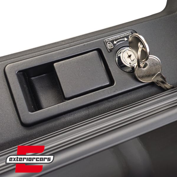 Krovne ljestve (piano crna) / Land Rover Defender 90 110 (2019-), 43204