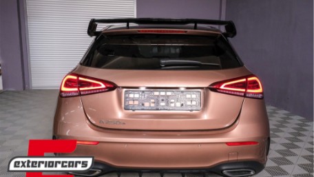 Krovni spojler A45 AMG dizajn (piano crna) / Mercedes A-klasa W177 Hatchback SE (2018-), GCP-1778501