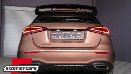Krovni spojler A45 AMG dizajn (piano crna) / Mercedes A-klasa W177 Hatchback SE (2018-), GCP-1778501