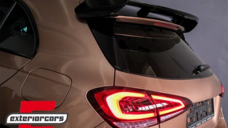 Krovni spojler A45 AMG dizajn (piano crna) / Mercedes A-klasa W177 Hatchback SE (2018-), GCP-1778501