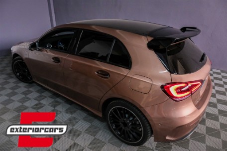 Krovni spojler A45 AMG dizajn (piano crna) / Mercedes A-klasa W177 Hatchback SE (2018-), GCP-1778501