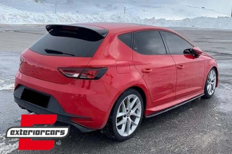 Krovni spojler (piano crna) / Seat Leon 5F Mk3 5 vrata Hatchback (2012-2019), 5111169