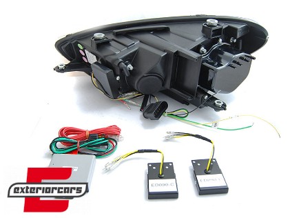 LED prednja svjetla TruDRL SEQ žmigavci (crna) / VW Scirocco (2008-08.2014), LPVWU3