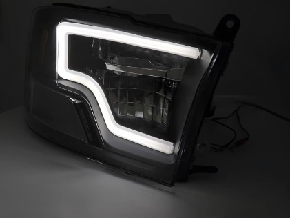 LED prednja svjetla TubeLight dizajn (crna) / DODGE RAM (2009-2018), LPDO38