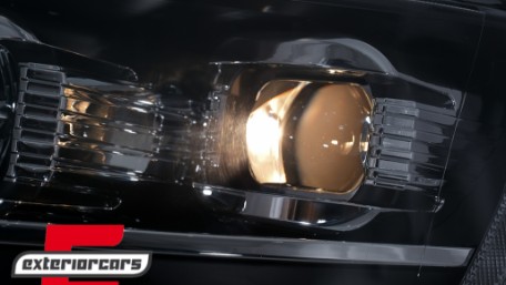 LED prednja svjetla TubeLight SEQ žmigavci (crna) / Volkswagen T6 (2015-2019), LPVWT4
