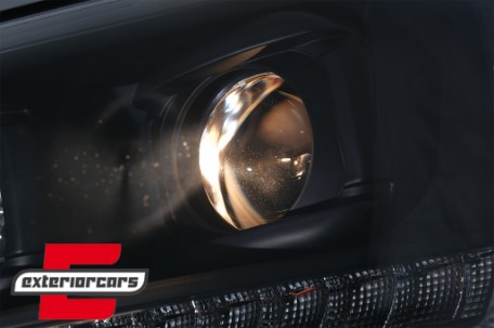 LED prednja svjetla TubeLight SEQ žmigavci (crna) / VW T5.1 (2010-2015), LPVWS6