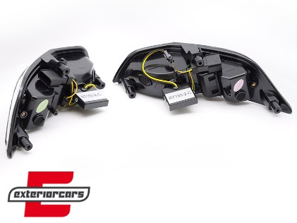 LED prednji žmigavci SEQ sa pozicijskim svjetlom (chrome) / Ford Mustang Mk6 VI (2015-2017), KPFO04