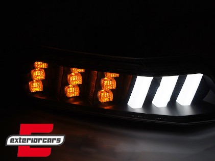 LED prednji žmigavci SEQ sa pozicijskim svjetlom (crna) / Ford Mustang Mk6 VI (2015-2017), KPFO06