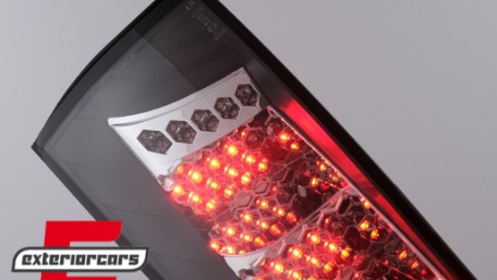 LED stražnja svjetla (crna) / Ford Focus Mk1 Hatchback (1998-2004), LDFO05