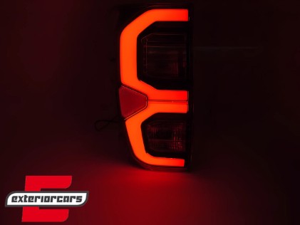 LED stražnja svjetla (crvena) / Toyota Hilux (2016-2020), LDTO48