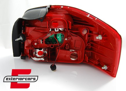 LED stražnja svjetla (crvena/kristal) / Audi A3 8P Hatchback (2008-2012) 3 vrata, LDAUB6
