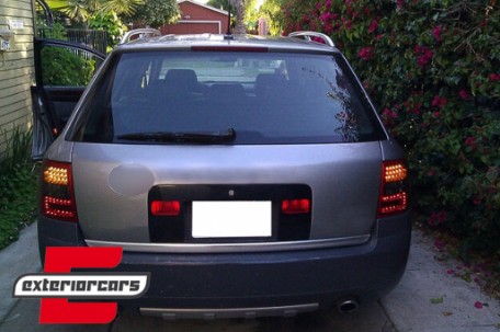 LED stražnja svjetla (crvena/kristal) / Audi A6 4B C5 karavan (1997-2004), LDAU04