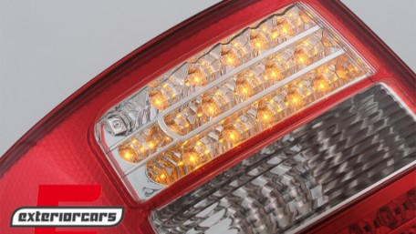LED stražnja svjetla (crvena/kristal) / Audi A6 4B C5 karavan (1997-2004), LDAU04