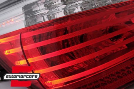 LED stražnja svjetla (crvena/kristal) / BMW serije 5 E60 (2003-03.2007) limuzina, LDBM62