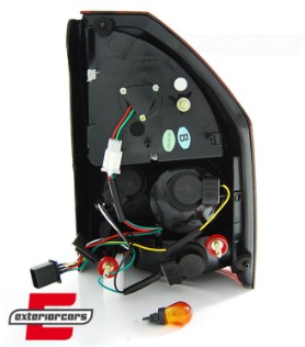 LED stražnja svjetla (crvena/kristal) / Chrysler 300C limuzina (2008-2010), LDCH11