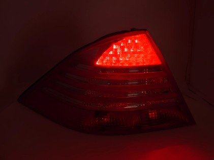 LED stražnja svjetla (crvena/kristal) / Mercedes S-klasa W220 (1998-2005), LDMEF8