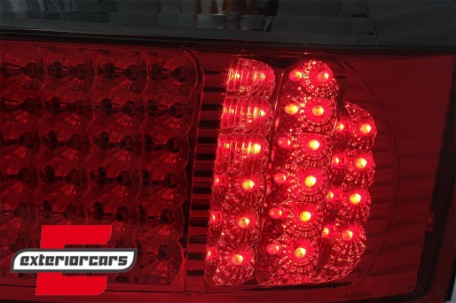 LED stražnja svjetla (crvena/smoke) / Audi A4 B6 (2000-2004) limuzina, LDAU80