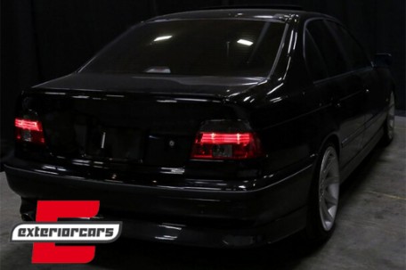 LED stražnja svjetla (crvena/smoke) / BMW serije 5 E39 limuzina (1995-08.2000), LDBM43