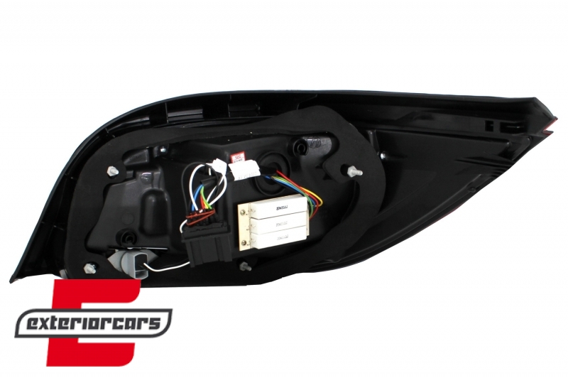 LED stražnja svjetla (crvena/smoke) / BMW serije 5 E60 (2003-03.2007) limuzina, LDBME9