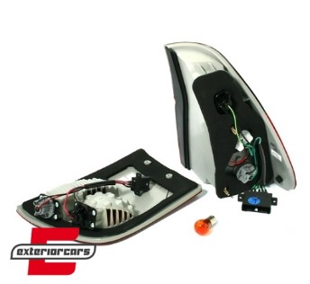 LED stražnja svjetla (crvena/smoke) / BMW X5 E53 (1999-2006), LDBMA4