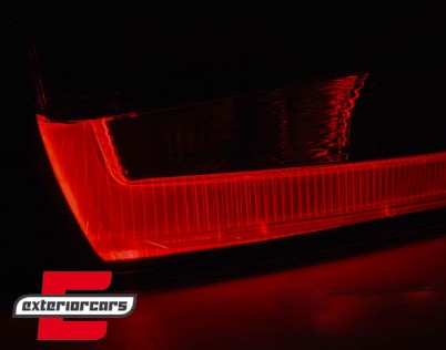 LED stražnja svjetla (crvena/smoke) / Ford Focus 3 Hatchback Facelift (2015-2018), LDFO54