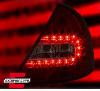 LED stražnja svjetla (crvena/smoke) / Ford Mondeo 3 limuzina hatchback (09.2000-2007), LDFO36