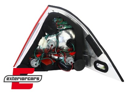 LED stražnja svjetla (crvena/smoke) / Mercedes C-klasa W203 (2000-2004) limuzina, LDME60