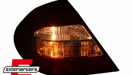LED stražnja svjetla (crvena/smoke) / Mercedes E-klasa W211 limuzina (2002-04.2006), LDME20