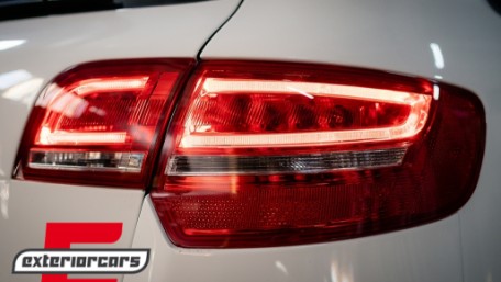 LED stražnja svjetla Facelift dizajn (crvena/kristal) / Audi A3 Sportback (2004-2008), LDAUA7