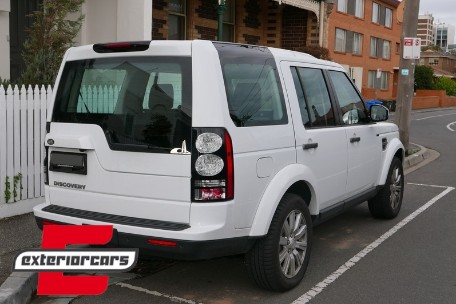LED stražnja svjetla Facelift look (crna) / Land Rover Discovery III 3 & IV 4 (2004-2016), TLLRD4F