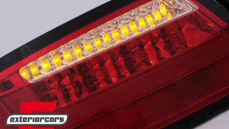 LED stražnja svjetla LedBar dizajn (crvena/kristal) / Audi A5 8T Coupe Cabrio Sportback (2007-2011), LDAUE2